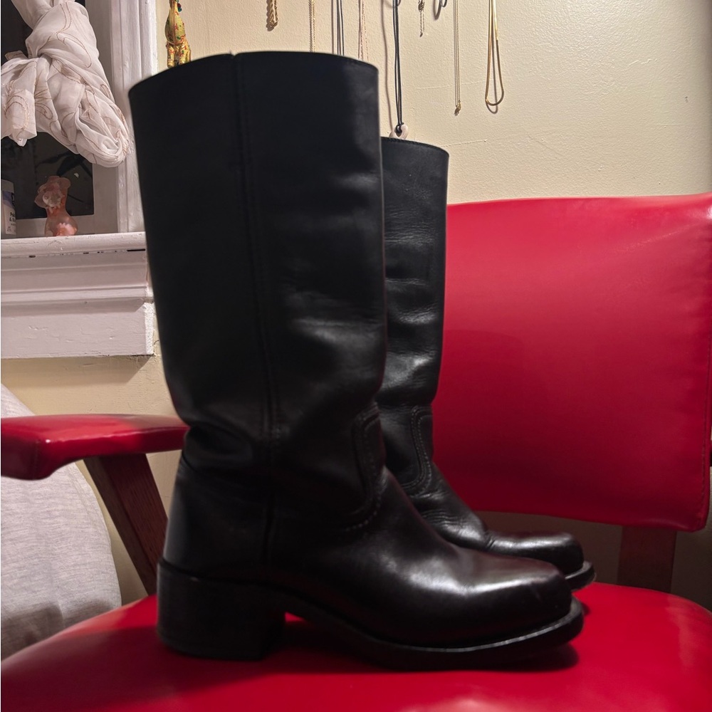 Classic Black Leather Women's Boots